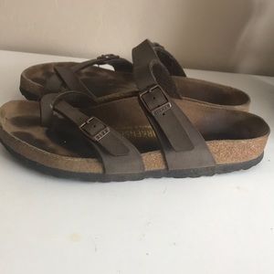Birkenstock Mayari in brown / tan
